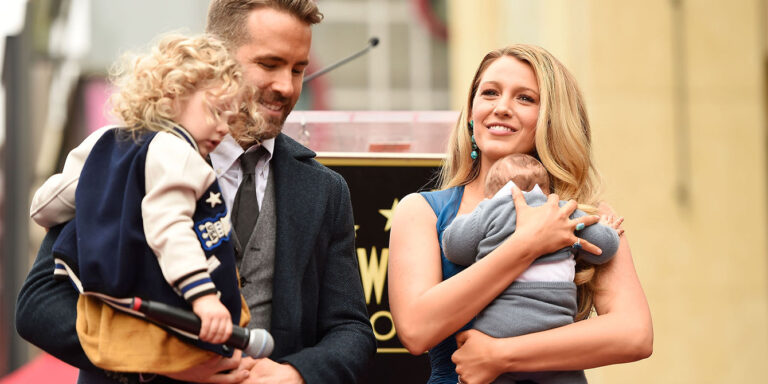 ryan reynolds and blake lively on the hollywood walk of fame