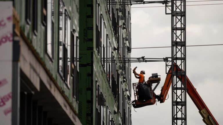 108037078 1726837334601 gettyimages 1587570413 MINNEAPOLIS INFLATION