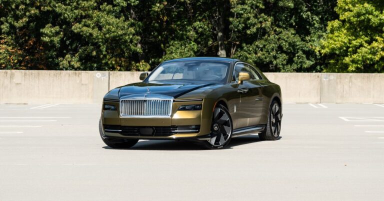 2024 Rolls Royce Ghost 005