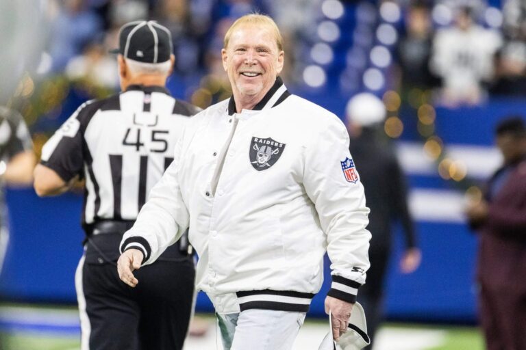 raiders mark davis scaled