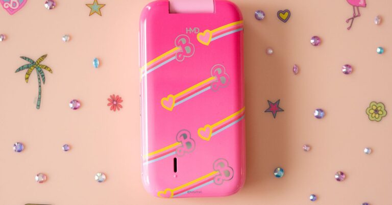 247465 Barbie Phone AJohnson 0004