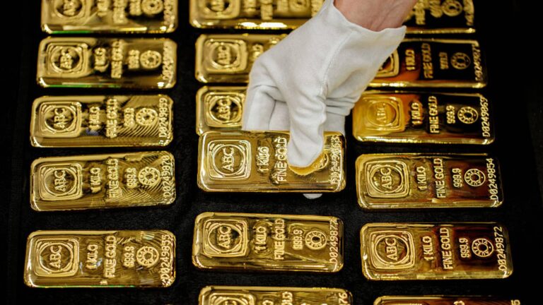 108134744 1745330034653 gettyimages 2210132769 AUSTRALIA GOLD
